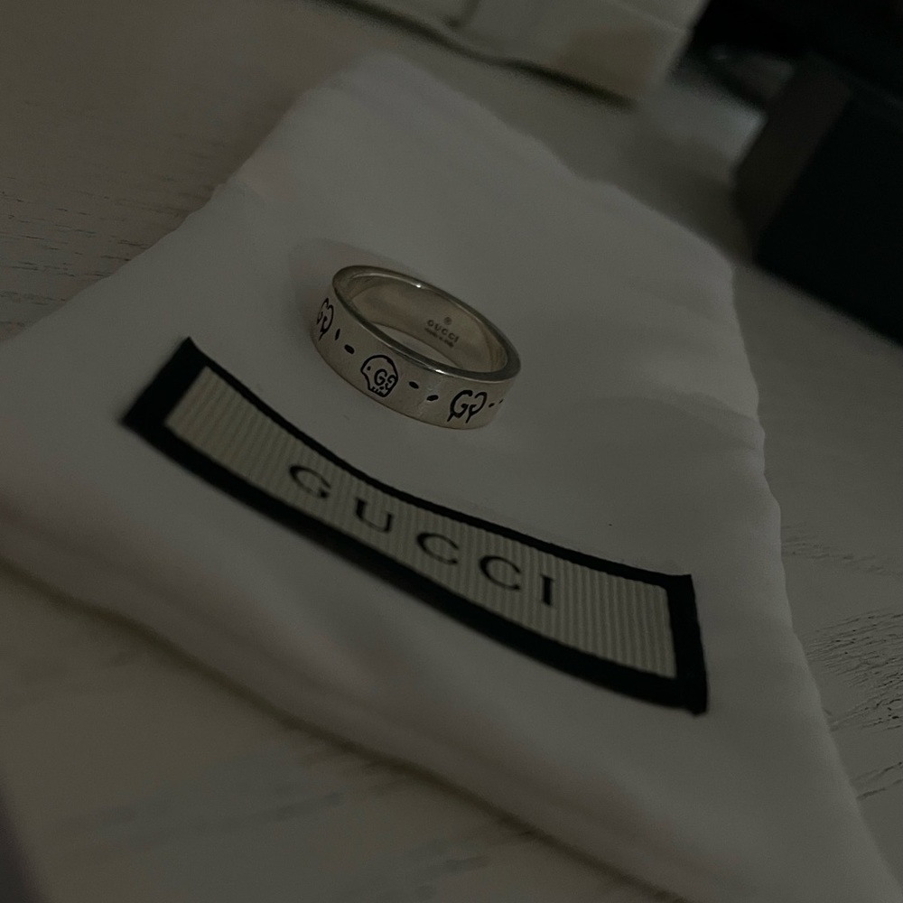 Gucci ghost ring size 8